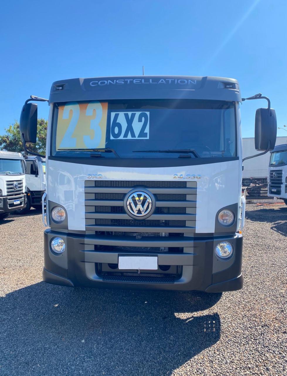 VOLKSWAGEN 24-330 6×2 – 2016