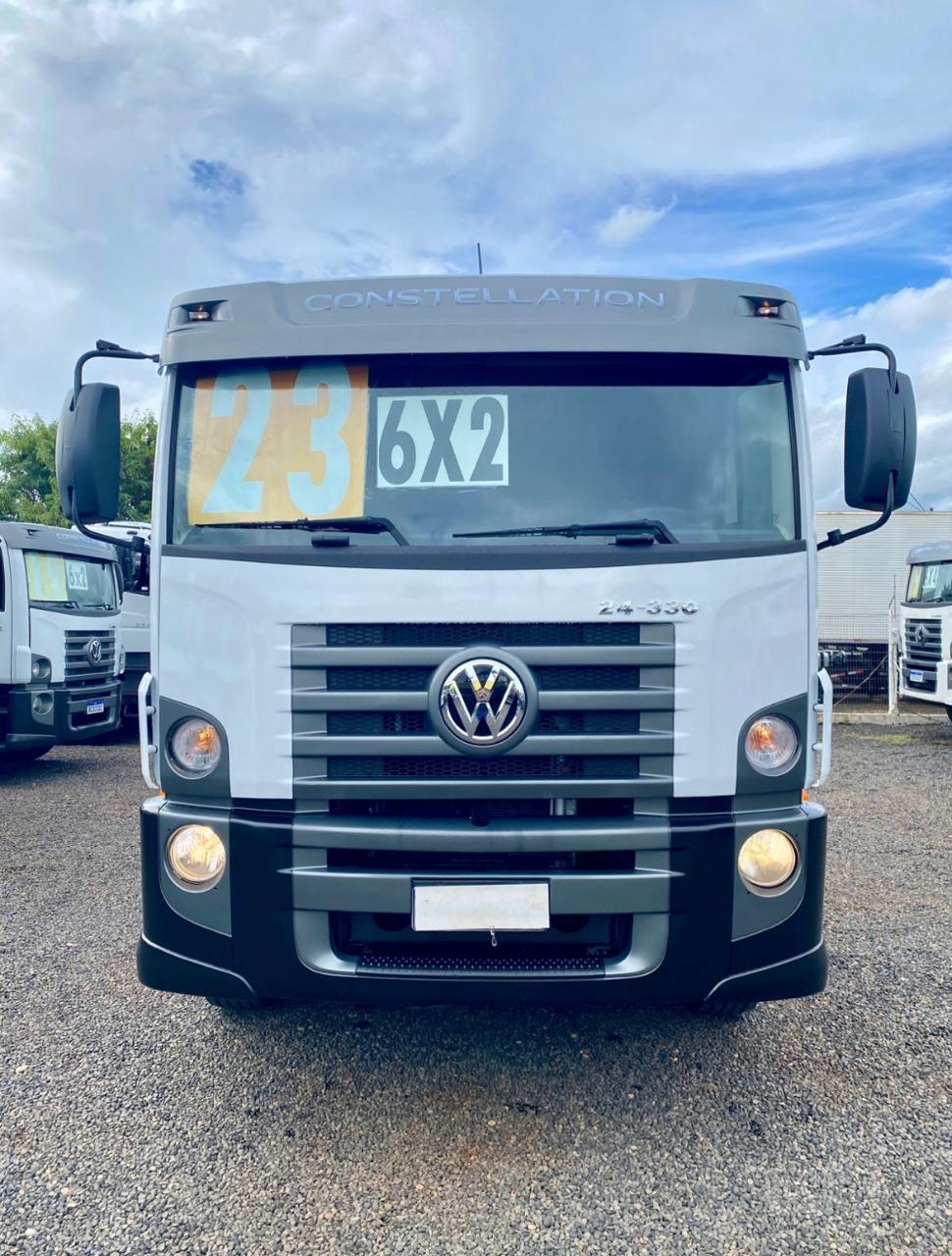 VOLKSWAGEN 24-330 6×2 – 2023