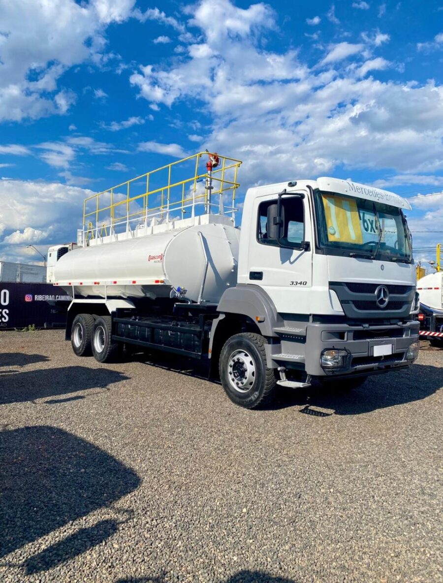 MERCEDES-BENZ Axor 3340 COM TANQUE 20.000 L 6×4 – 2010