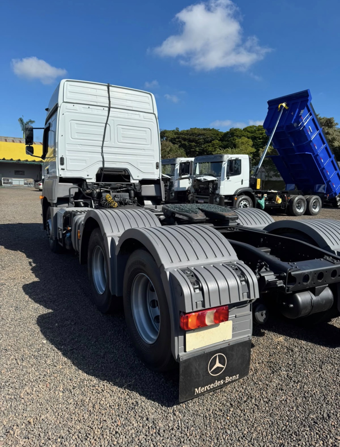 MERCEDES-BENZ AXOR 2544 6X2 – 2020