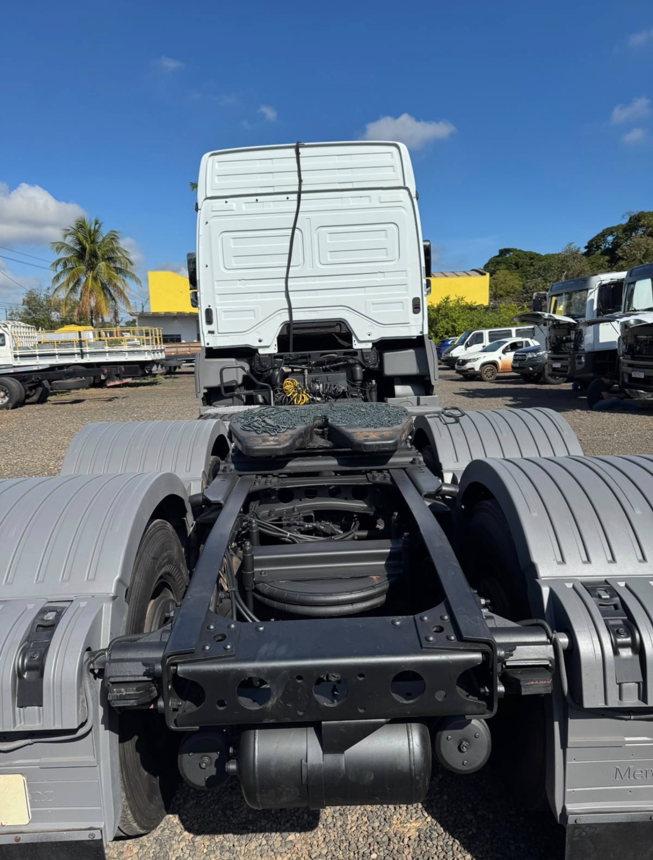 MERCEDES-BENZ AXOR 2544 6X2 – 2020