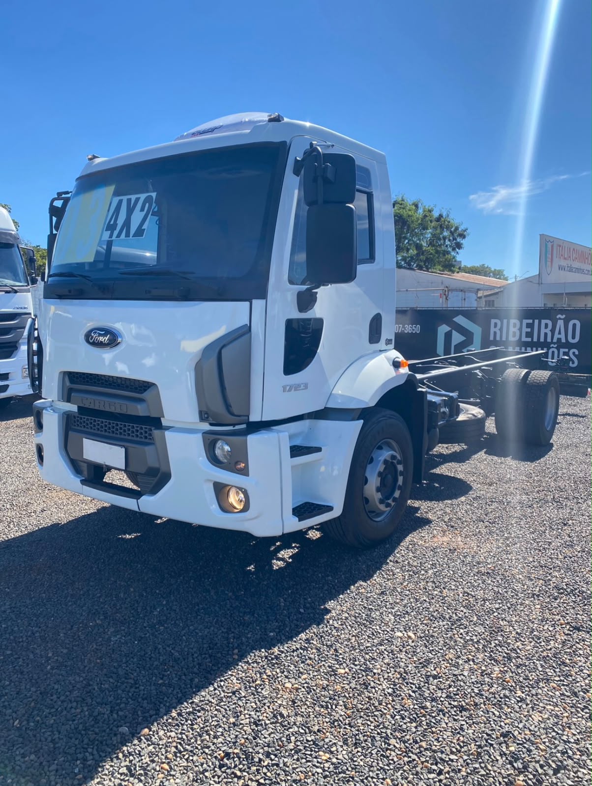 FORD CARGO 1723 4×2 – 2013