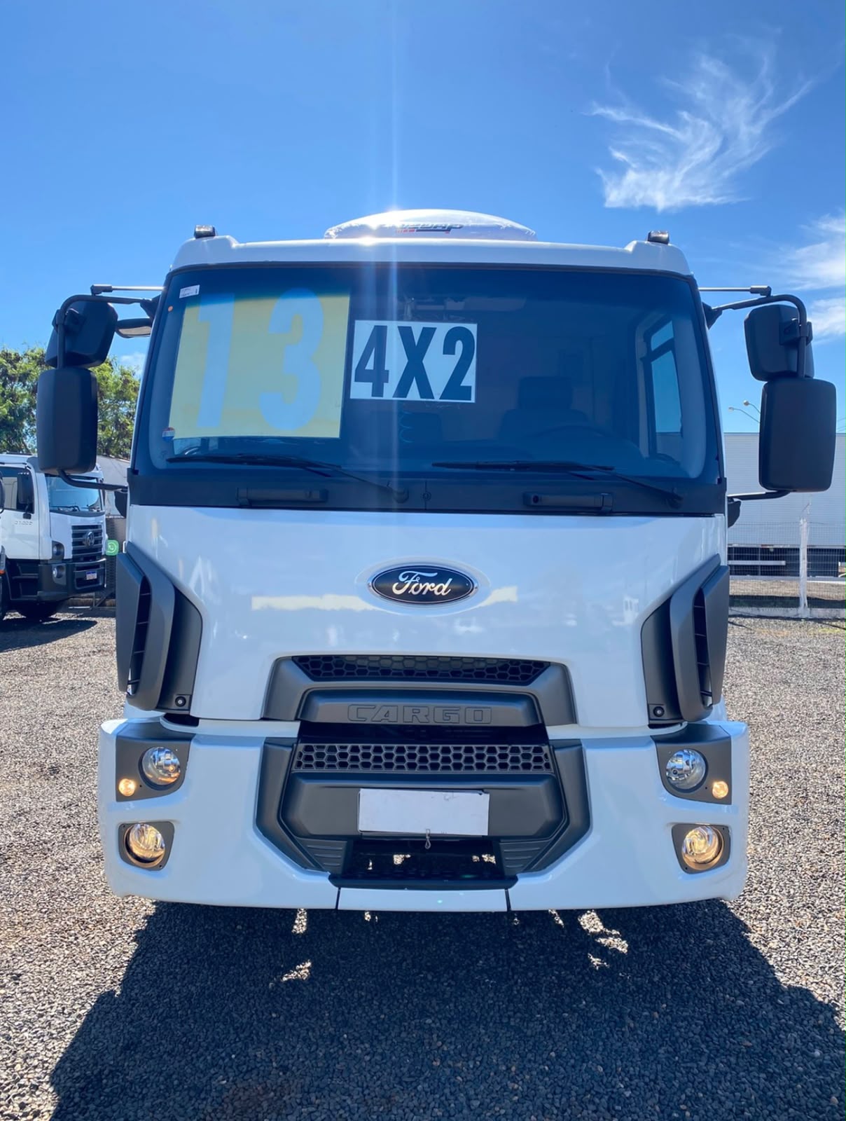 FORD CARGO 1723 4×2 – 2013